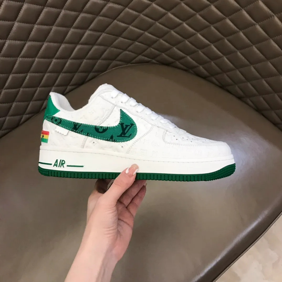 Men's shoes 💰p420 "*OUIS *UITTO*" x OFF-WHITE x Nike tripartite collaboration! Trendy and cool men's casual sports shoes with unrivaled color matching. The design idea basically continues the style of THE TEN. The Swoosh line and tongue label have a very familiar visual effect and are both fashionable and trendy! A must-have for fashionistas! The effect on your feet is absolutely stunning! (The original drawer packaging accessories are complete) Code number 38-45